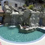 Al Mare 3*