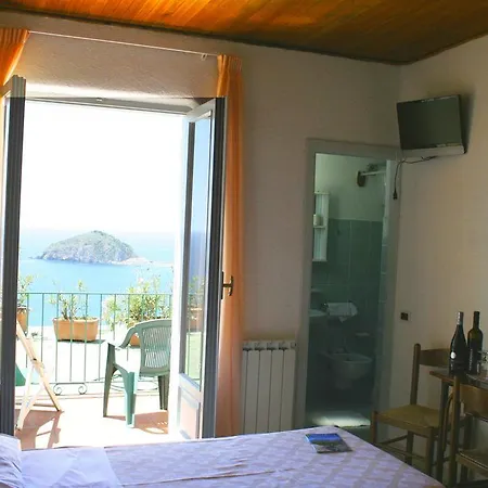 호텔 Al Mare 3*