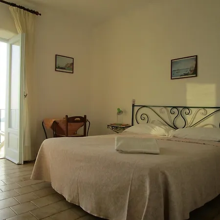 Al Mare 3* Barano dʼIschia